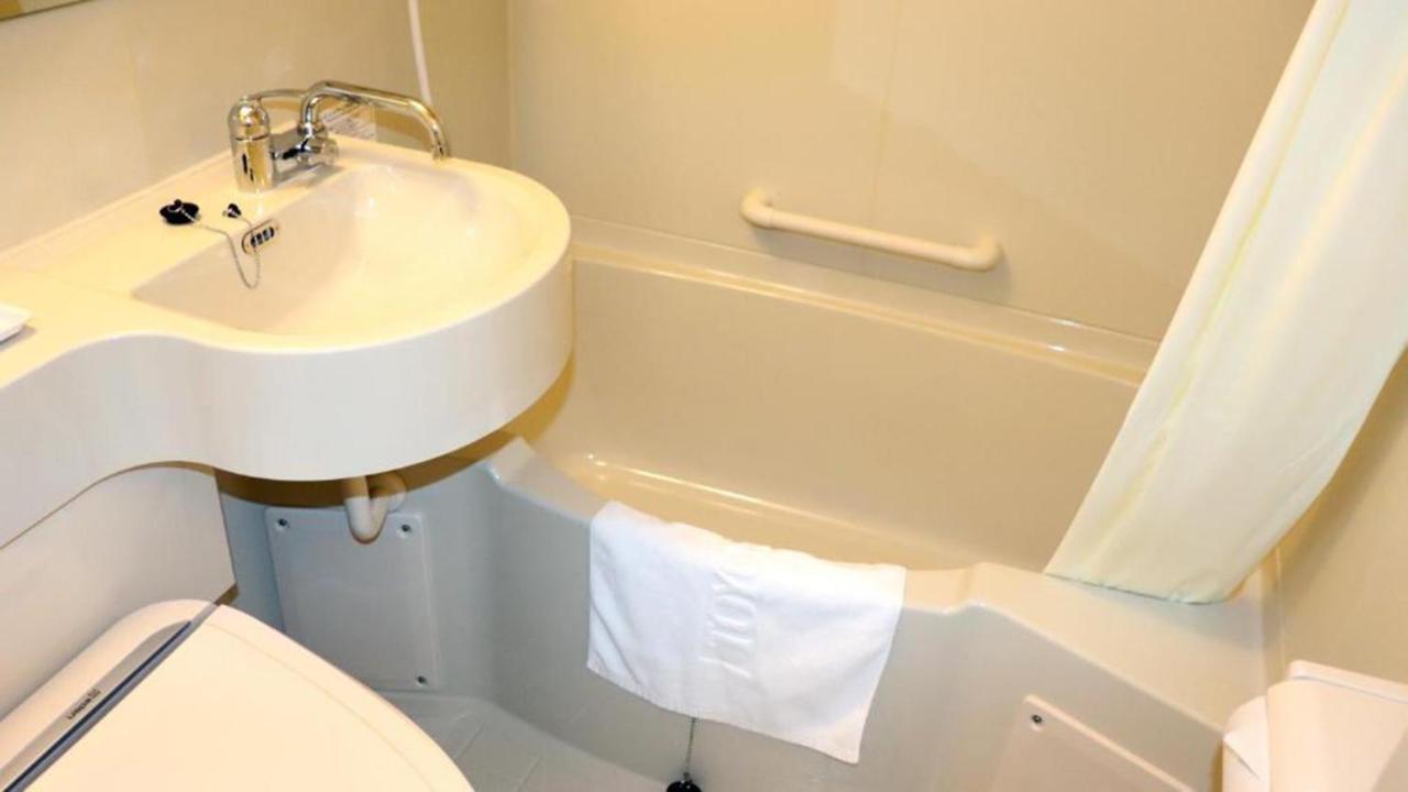 Toyoko Inn Sakudaira-Eki Asama-Guchi Esterno foto